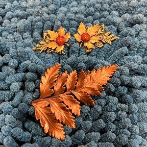 Vintage Cooper Maple Leaf Brooches with Earring